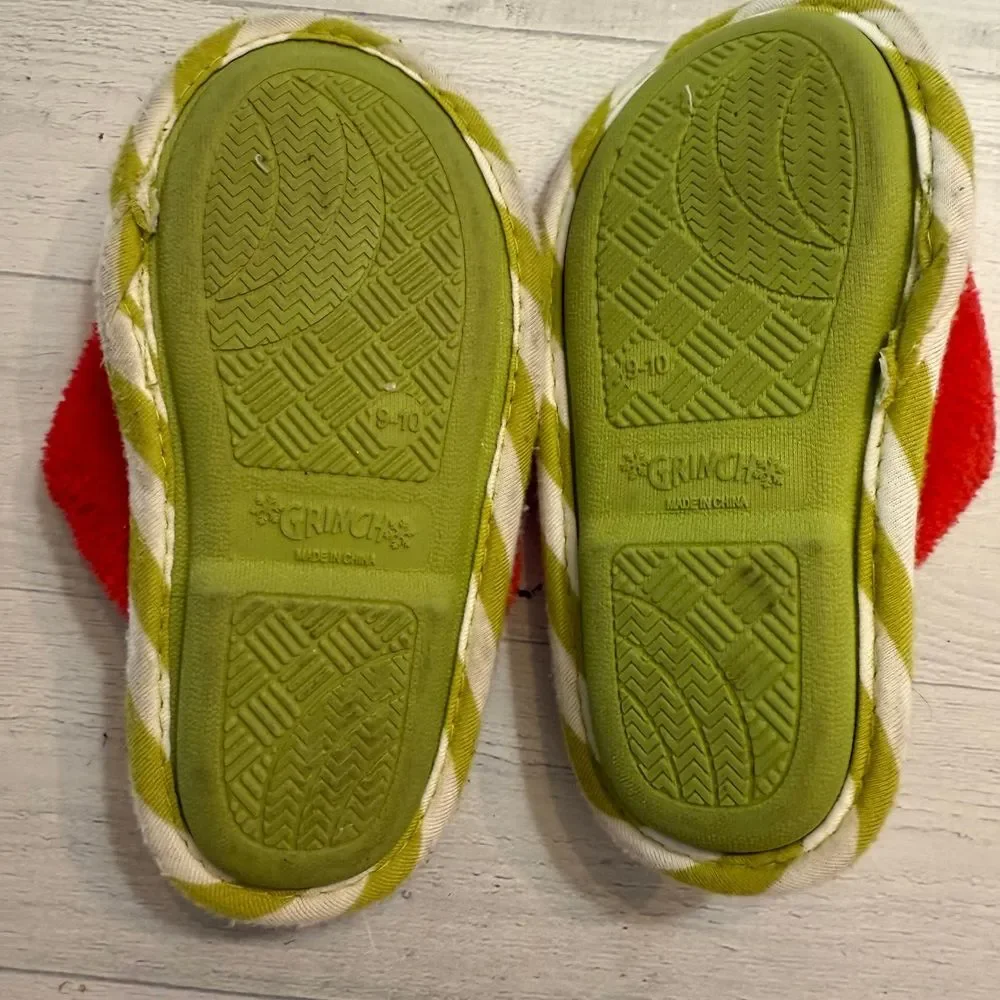 Grinch‎ kids max slippers 9/10